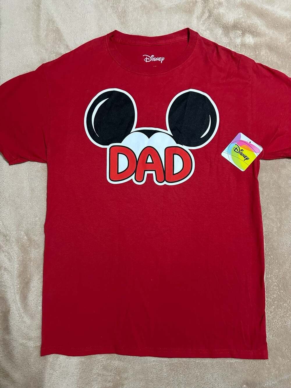 NWT - Disney Mickey Mouse Dad Graphic T-Shirt Red Size Medium.